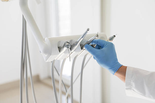 24/7 Emergency Dental Implants experts in Taft, CA
